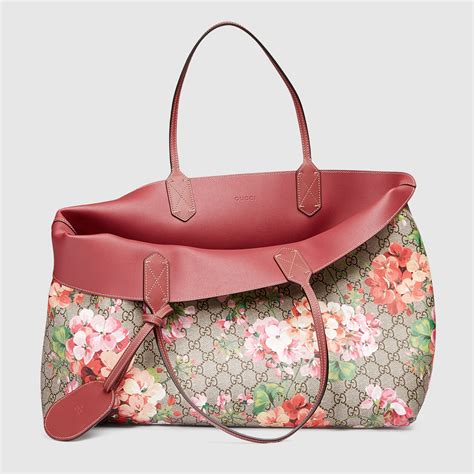 gucci gg blooms medium reversible leather tote bag multicolor rose|gucci tote bag with zipper.